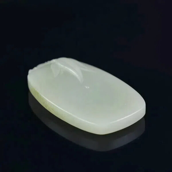 Bamboo Spirit – Hand-Carved Hetian Seed Jade Pendant